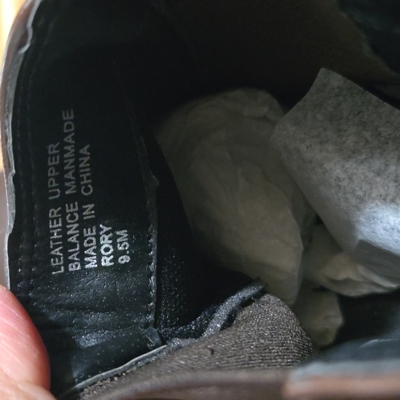 Men Bootie - Picture 4 of 5